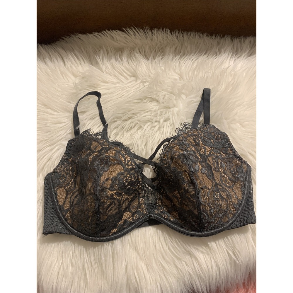 Adore Me Sexy Lightly Lined T Shirt Bra 36D Gray Floral Cups Nwot